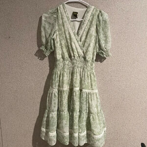 Green‎ Taylor brand dress size xs